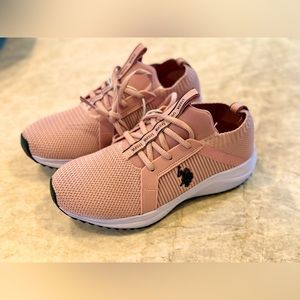 Never been used pink US Polo shoes. Womens size 7, runs small.